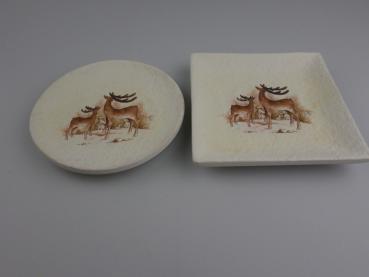 RESTPOSTEN+SONDERPOSTEN, Dekoteller cremeweiß mit Hirschmotiv 8 STÜCK