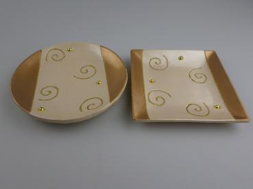 RESTPOSTEN+SONDERPOSTEN - Deko Teller cremefarben mit gold 12 STÜCK