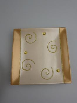 RESTPOSTEN+SONDERPOSTEN - Deko Teller cremefarben mit gold 12 STÜCK