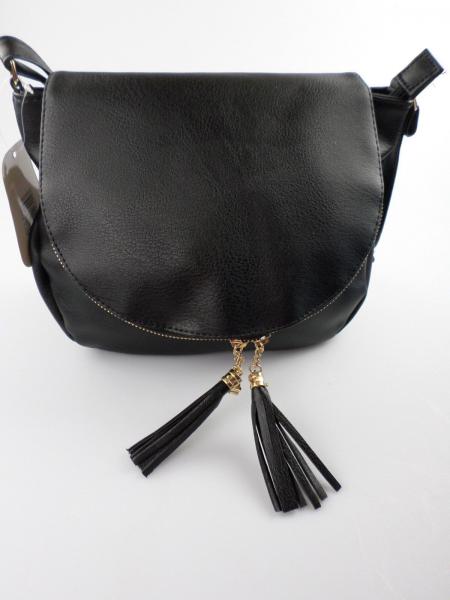 Nicole Brown, schöne Handtasche in schwarz