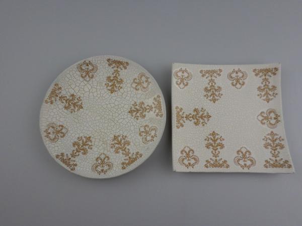 RESTPOSTEN+SONDERPOSTEN- Deko Teller cremefarben mit goldenen Ornamenten 8 STÜCK