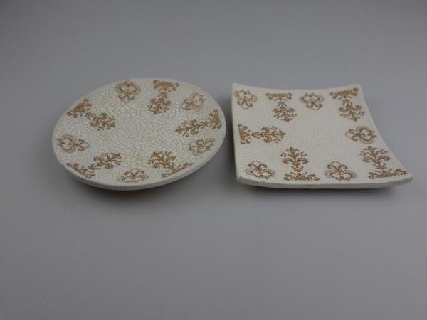 RESTPOSTEN+SONDERPOSTEN- Deko Teller cremefarben mit goldenen Ornamenten 8 STÜCK